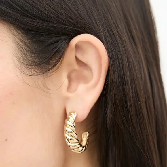 Mejuri Gold Twisted Hoop Earrings - Picture 4 of 4